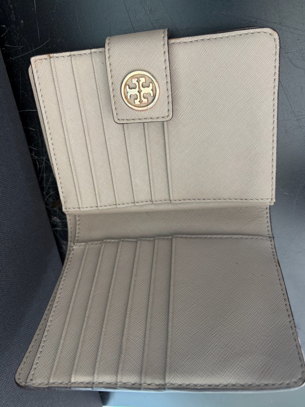 Tory Burch Gray Saffiano Leather Wallet Zip Around Continental Wallet Gold Logo - Picture 3 of 4